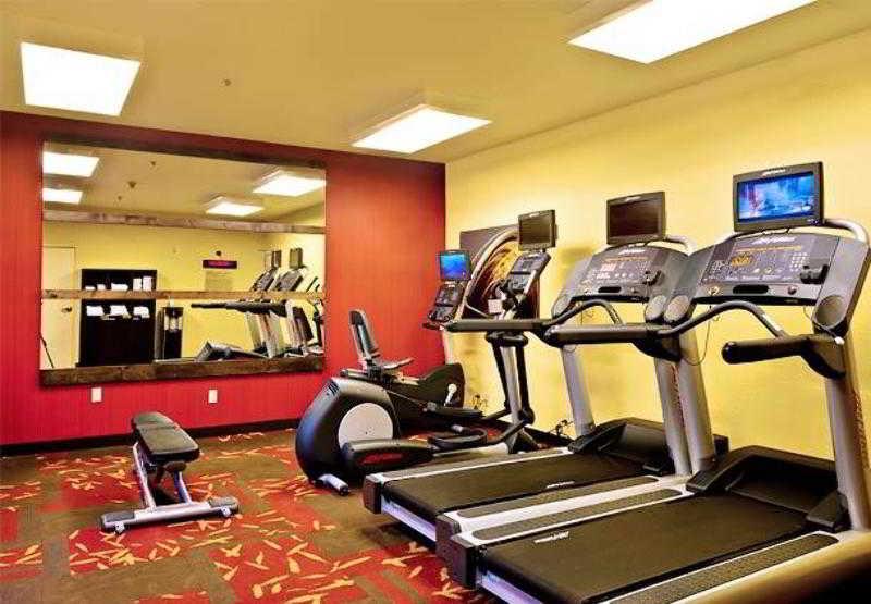 Courtyard By Marriott ואקאוויל מראה חיצוני תמונה