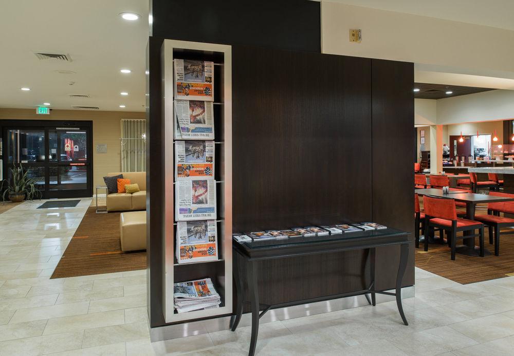 Courtyard By Marriott ואקאוויל מראה חיצוני תמונה