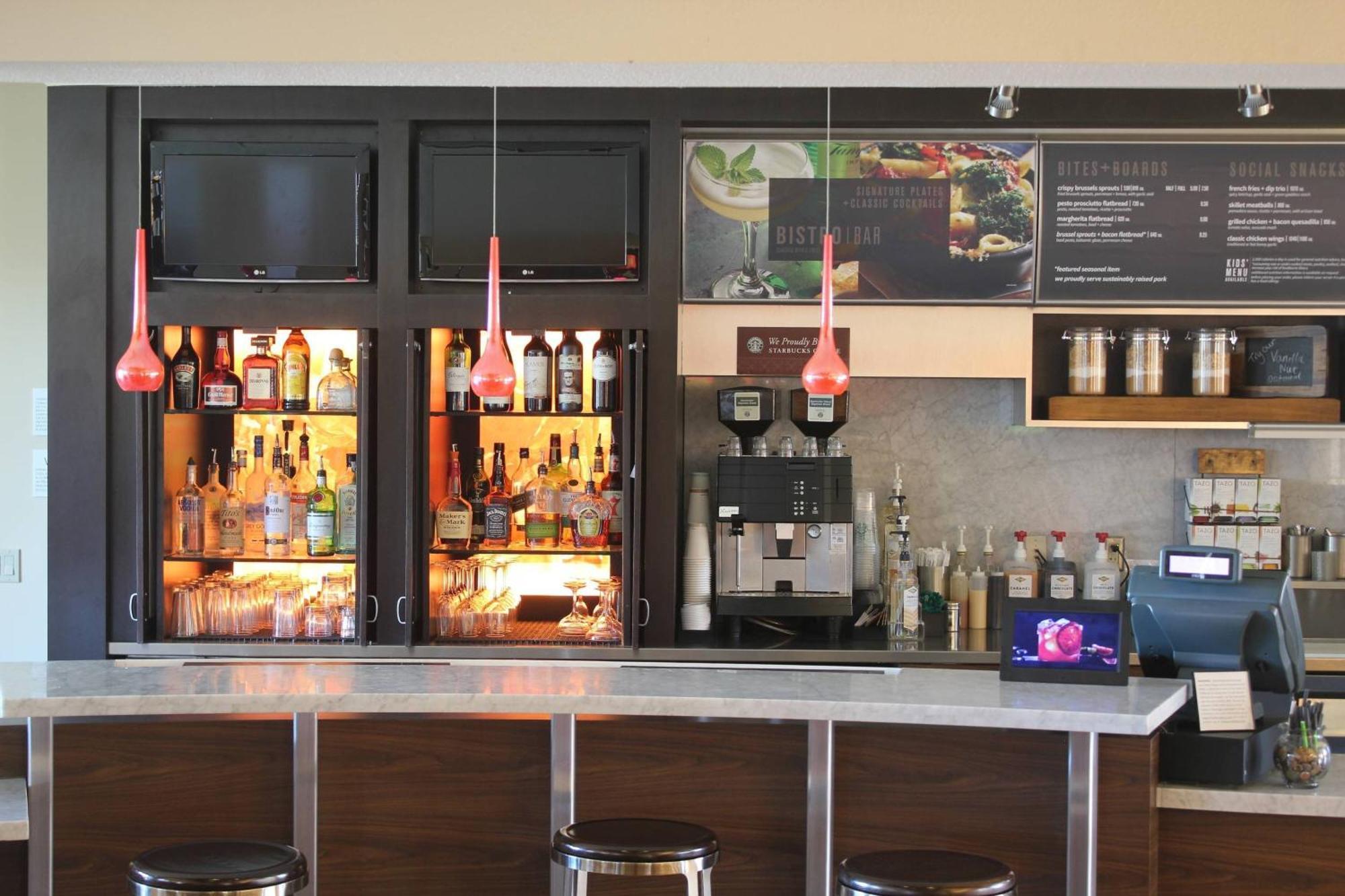 Courtyard By Marriott ואקאוויל מראה חיצוני תמונה